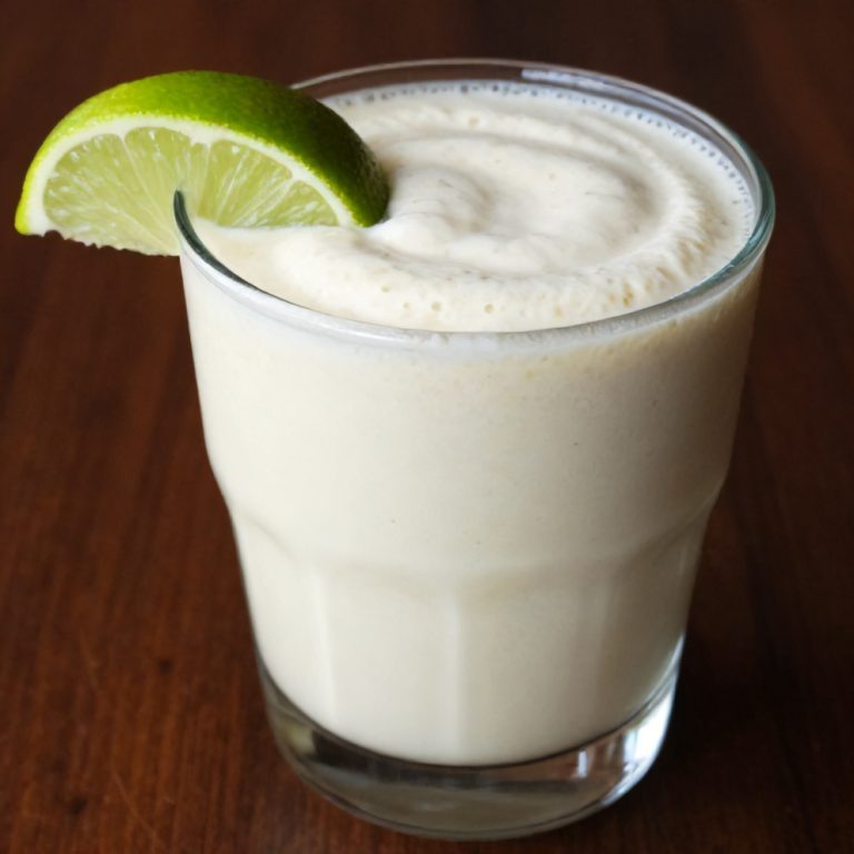 Creamy Coconut Key Lime Pie Smoothie