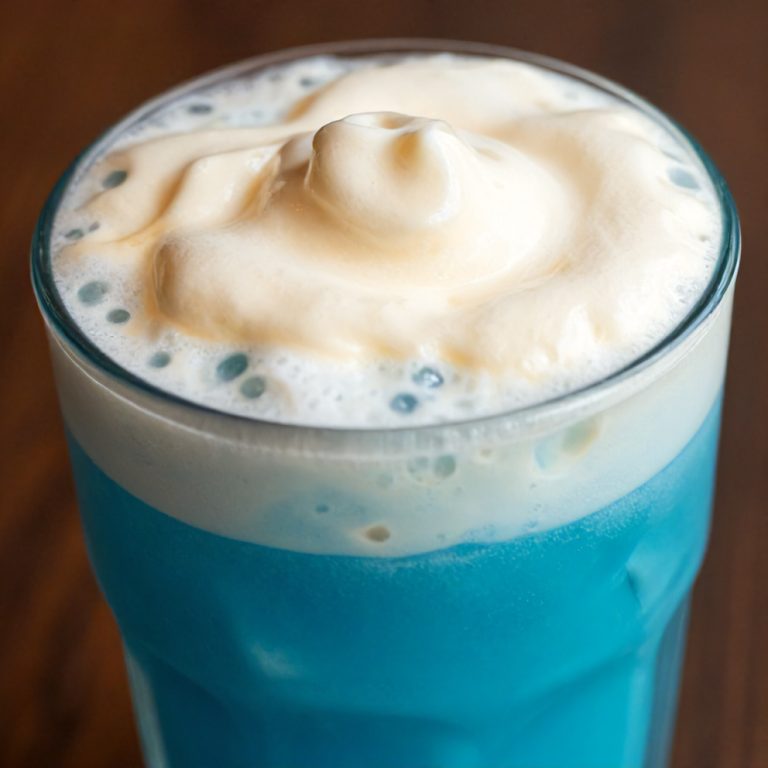 Iced Blue Tea Latte