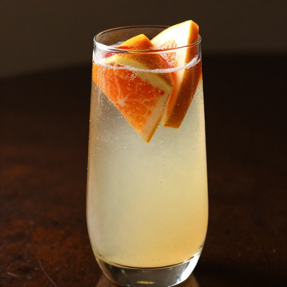 refreshing sparkling fruit punch