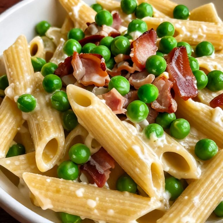 penne pasta with peas and bacon